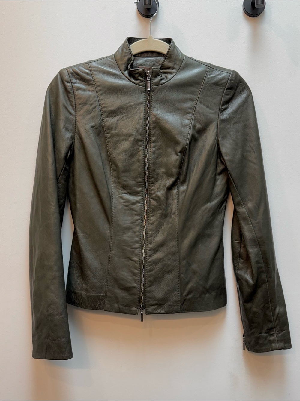 🫒 Danier Olive Green Leather Jacket (3XS)